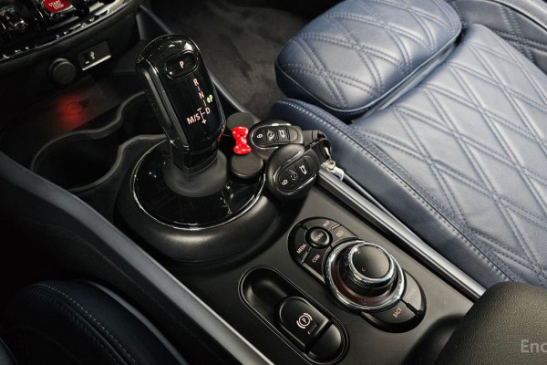 2022 Mini Clubman с пробегом 31 012 км