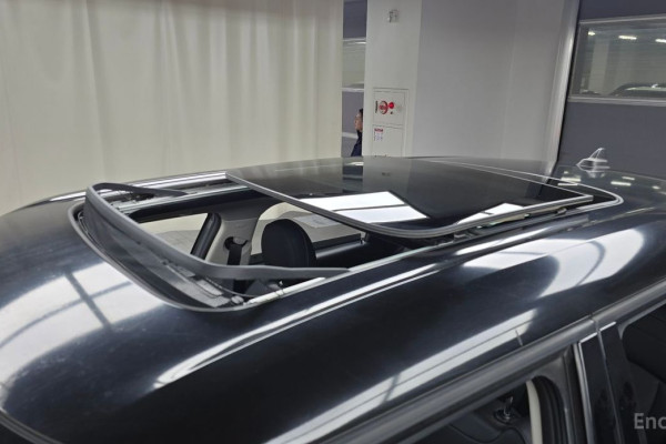 2022 Mini Clubman с пробегом 27 724 км