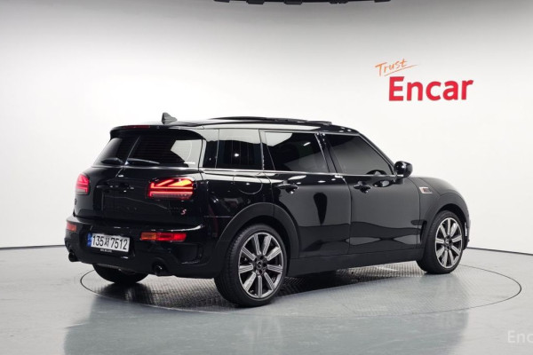 2022 Mini Clubman с пробегом 41 035 км