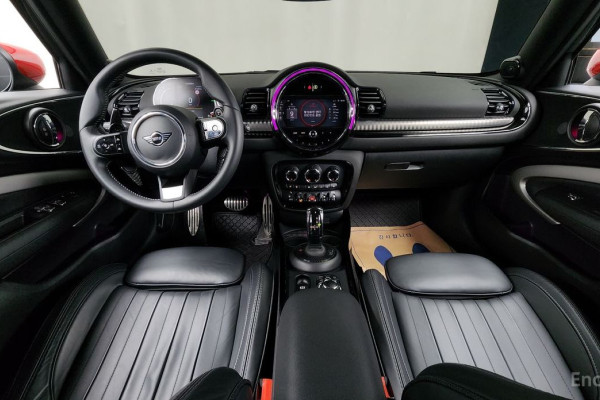 2023 Mini Clubman с пробегом 65 498 км