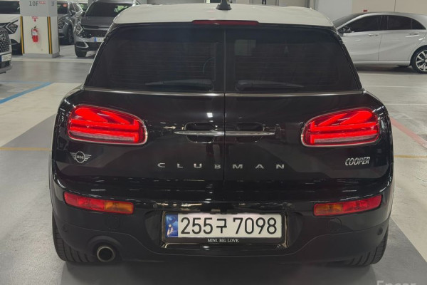2022 Mini Clubman с пробегом 38 954 км