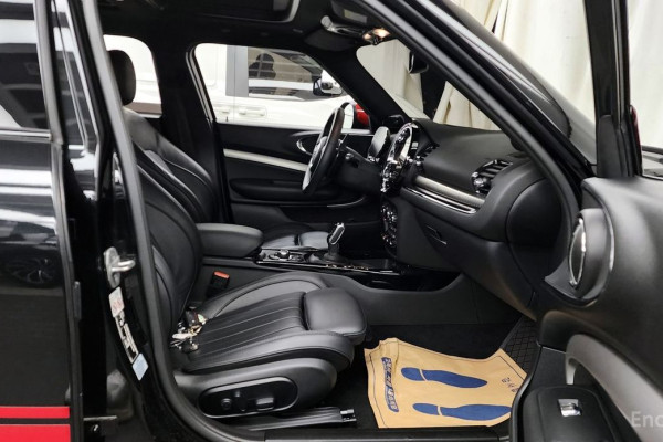 2023 Mini Clubman с пробегом 65 498 км