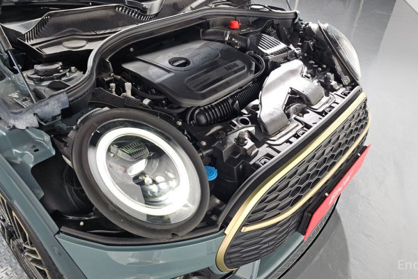 2022 Mini Clubman с пробегом 44 169 км