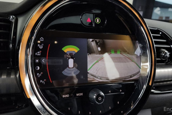 2023 Mini Clubman с пробегом 65 498 км