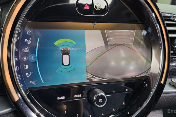 2022 Mini Clubman с пробегом 41 035 км