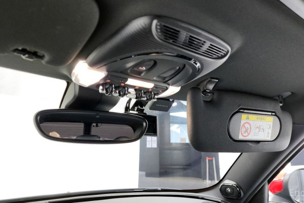 2023 Mini Clubman с пробегом 65 498 км