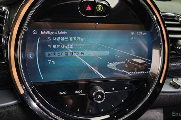 2022 Mini Clubman с пробегом 41 035 км