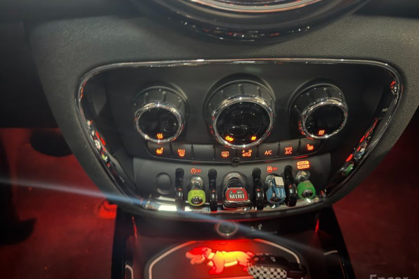 2022 Mini Clubman с пробегом 38 954 км