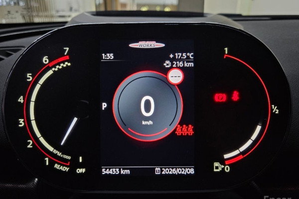 2023 Mini Clubman с пробегом 54 433 км