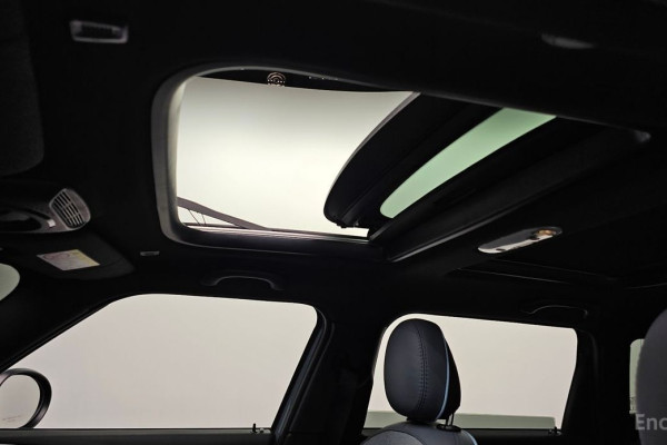 2022 Mini Clubman с пробегом 18 237 км