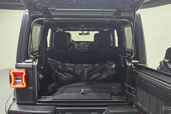 2022 Jeep Wrangler с пробегом 46 294 км