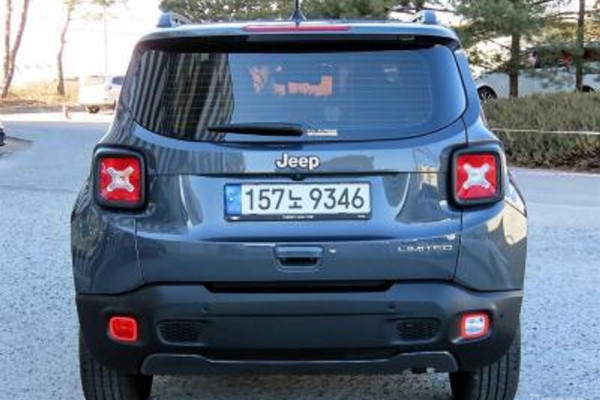 2022 Jeep Renegade с пробегом 13 300 км