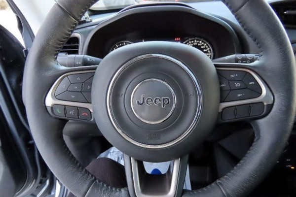 2022 Jeep Renegade с пробегом 13 300 км