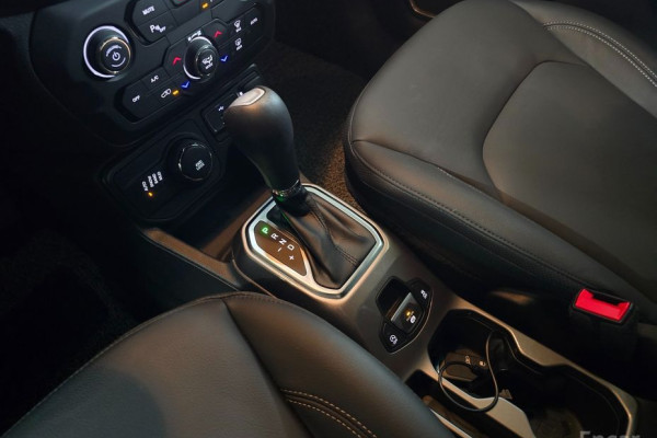 2022 Jeep Renegade с пробегом 7 089 км