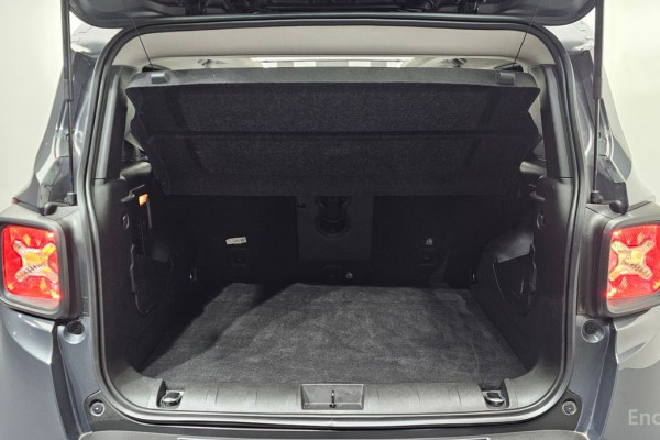 2022 Jeep Renegade с пробегом 24 862 км