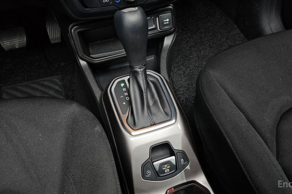 2022 Jeep Renegade с пробегом 41 716 км