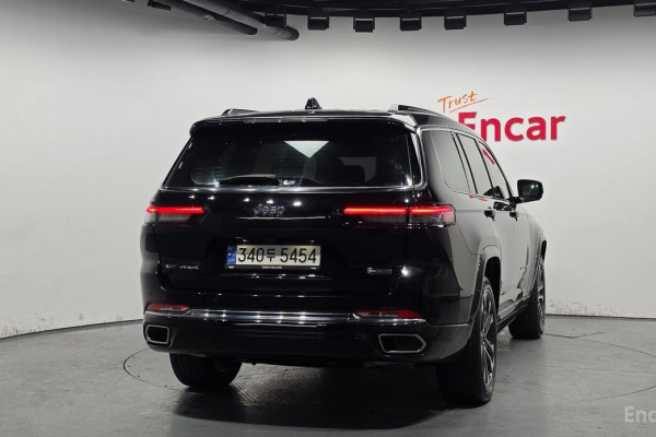 2022 Jeep Cherokee с пробегом 27 793 км