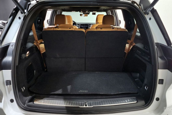 2022 Jeep Cherokee с пробегом 25 733 км