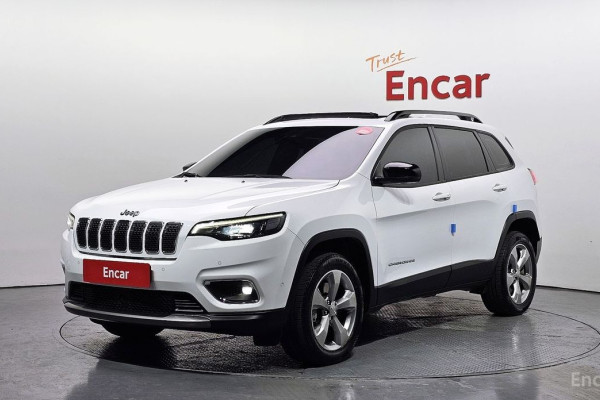 2022 Jeep Cherokee с пробегом 34 011 км