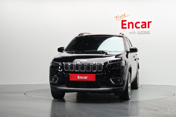 2022 Jeep Cherokee с пробегом 23 770 км