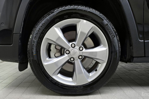 2022 Jeep Cherokee с пробегом 23 770 км