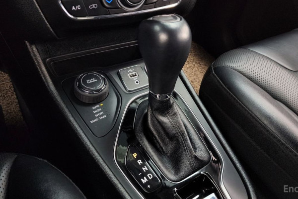 2022 Jeep Cherokee с пробегом 102 399 км