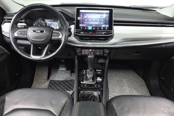 2022 Jeep Compass с пробегом 25 893 км