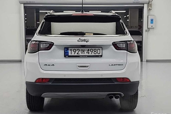 2022 Jeep Compass с пробегом 21 556 км