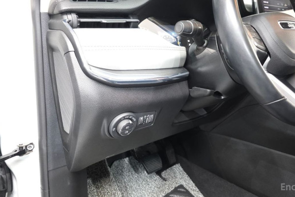 2022 Jeep Compass с пробегом 25 893 км