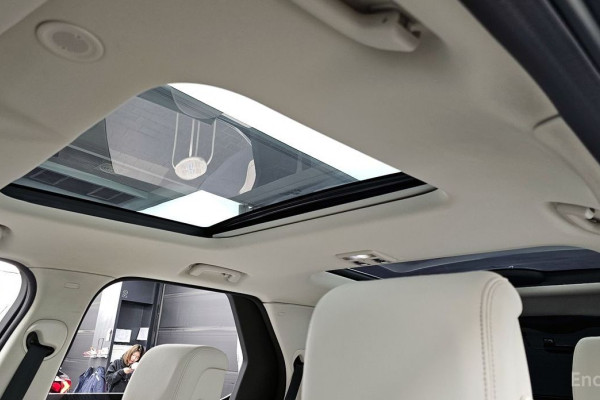 2023 Land Rover Discovery с пробегом 26 425 км