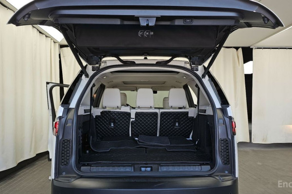 2023 Land Rover Discovery с пробегом 26 425 км