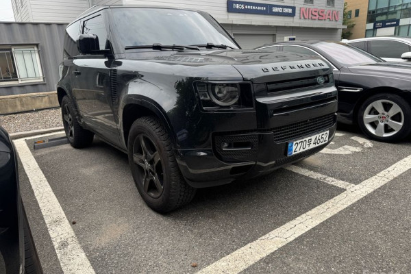 2023 Land Rover Defender с пробегом 28 000 км