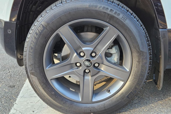 2022 Land Rover Defender с пробегом 39 300 км