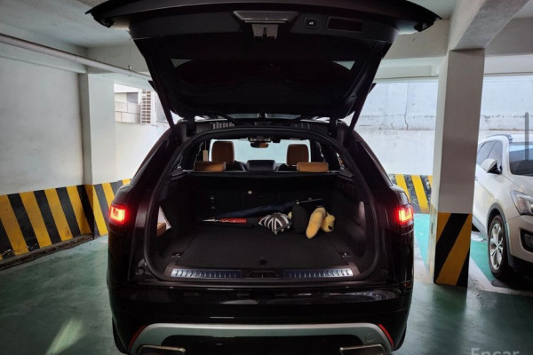 2022 Land Rover Range Rover Velar с пробегом 18 000 км