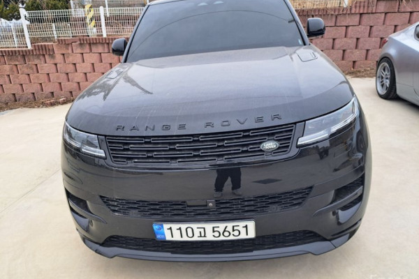 2023 Land Rover Range Rover Sport с пробегом 42 900 км