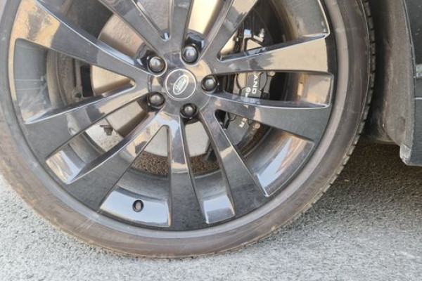 2023 Land Rover Range Rover Sport с пробегом 35 800 км