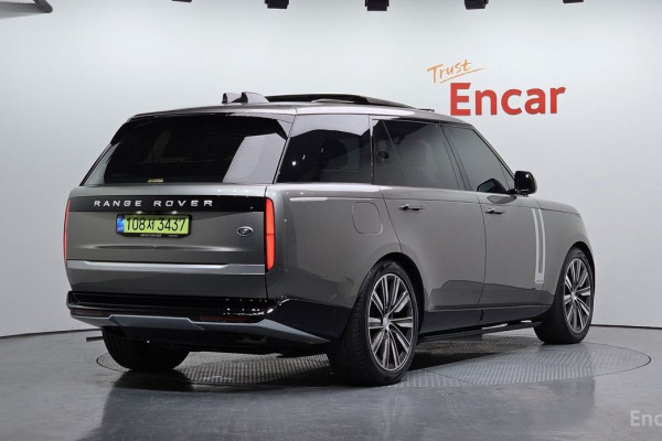 2023 Land Rover Range Rover с пробегом 32 389 км
