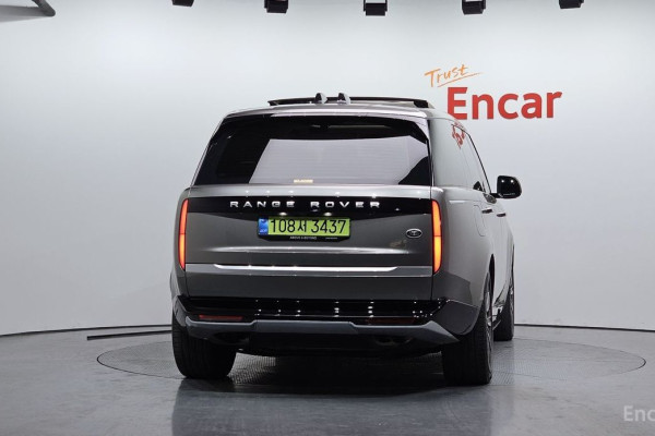 2023 Land Rover Range Rover с пробегом 32 389 км