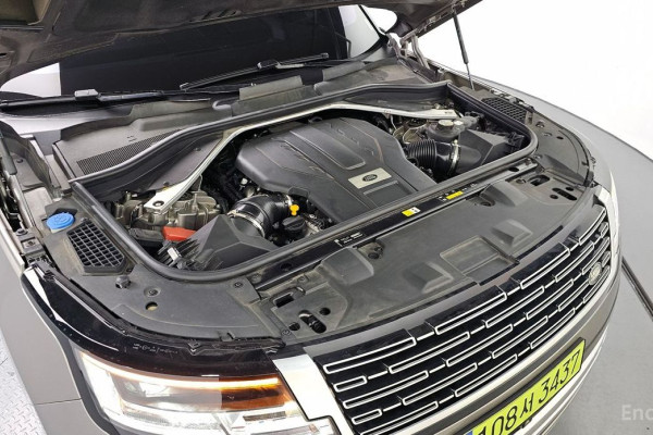 2023 Land Rover Range Rover с пробегом 32 389 км