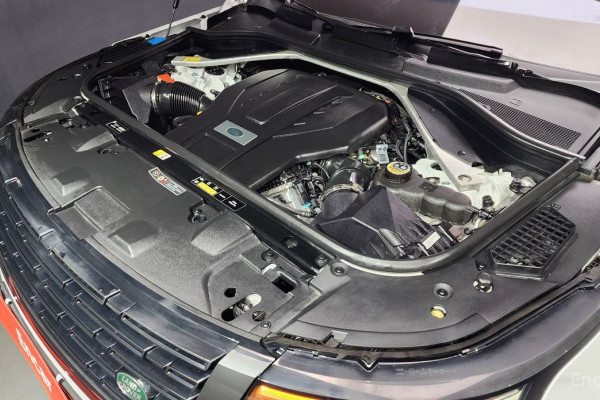 2023 Land Rover Range Rover с пробегом 24 477 км