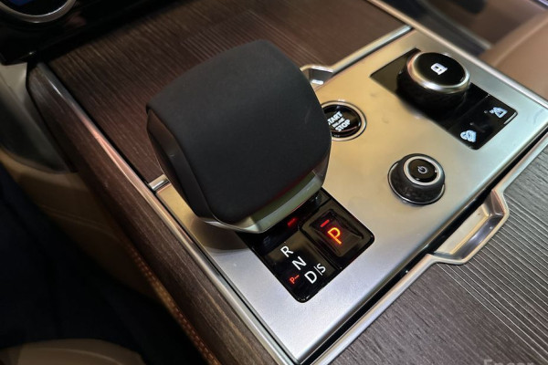 2022 Land Rover Range Rover с пробегом 48 970 км