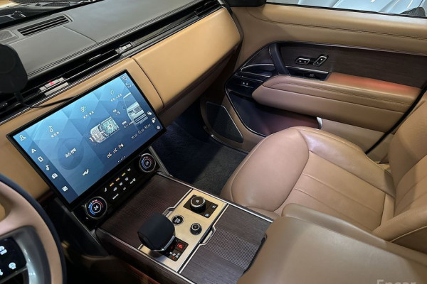 2022 Land Rover Range Rover с пробегом 48 970 км