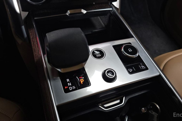 2023 Land Rover Range Rover с пробегом 46 294 км