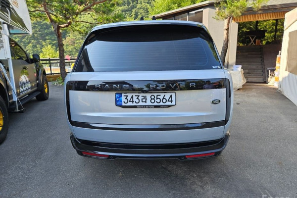 2023 Land Rover Range Rover с пробегом 90 000 км