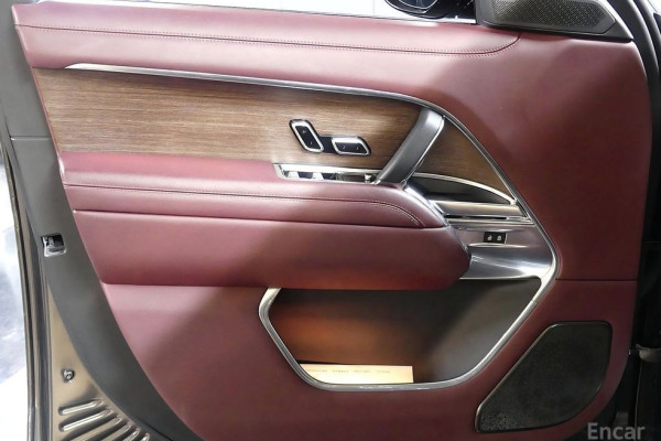 2023 Land Rover Range Rover с пробегом 58 000 км