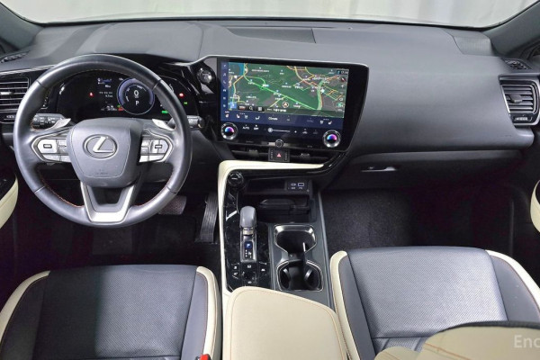 2023 Lexus NX с пробегом 26 128 км