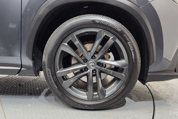 2023 Lexus NX с пробегом 41 194 км