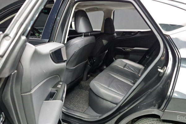 2023 Lexus NX с пробегом 60 381 км