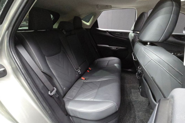 2022 Lexus NX с пробегом 81 396 км