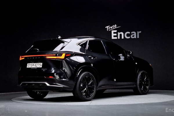 2022 Lexus NX с пробегом 56 962 км